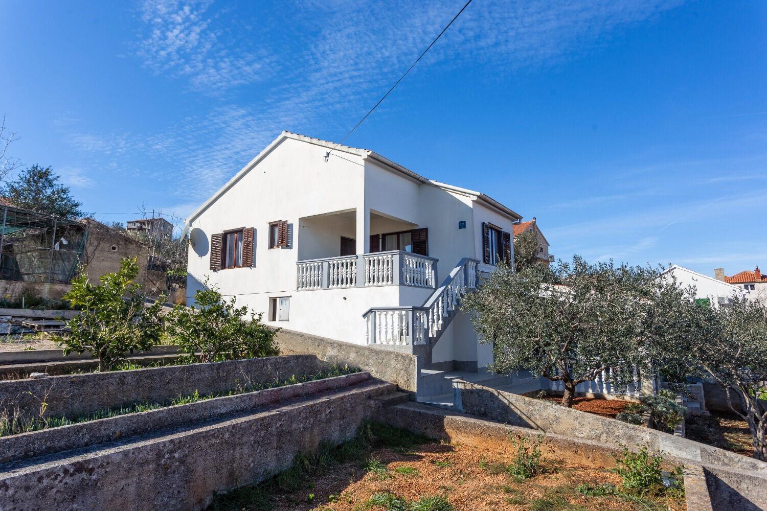 House Milka Villa Sali Exterior photo